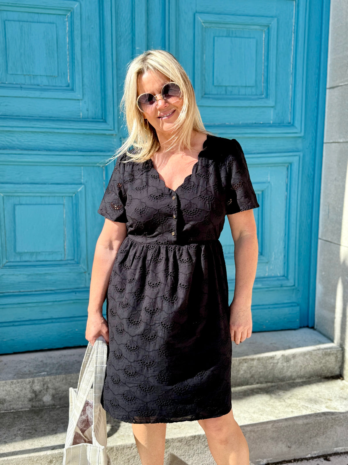 Robe broderie noir - Lou