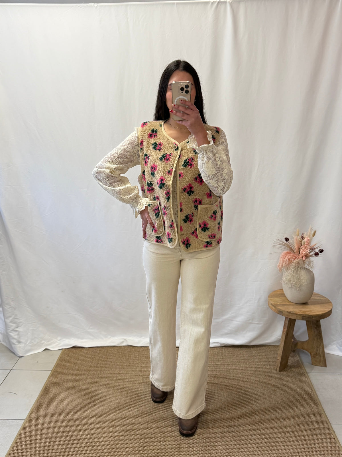 Gilet moumoute fleurie - Mia