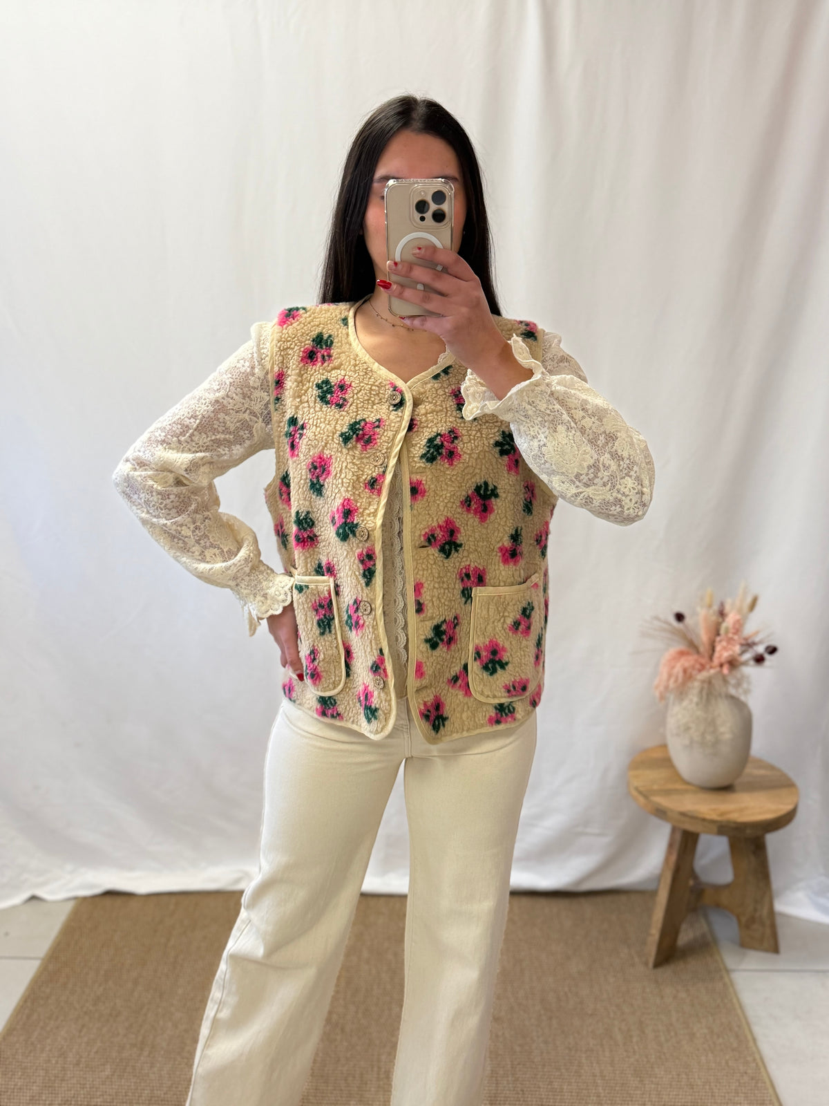 Gilet moumoute fleurie - Mia