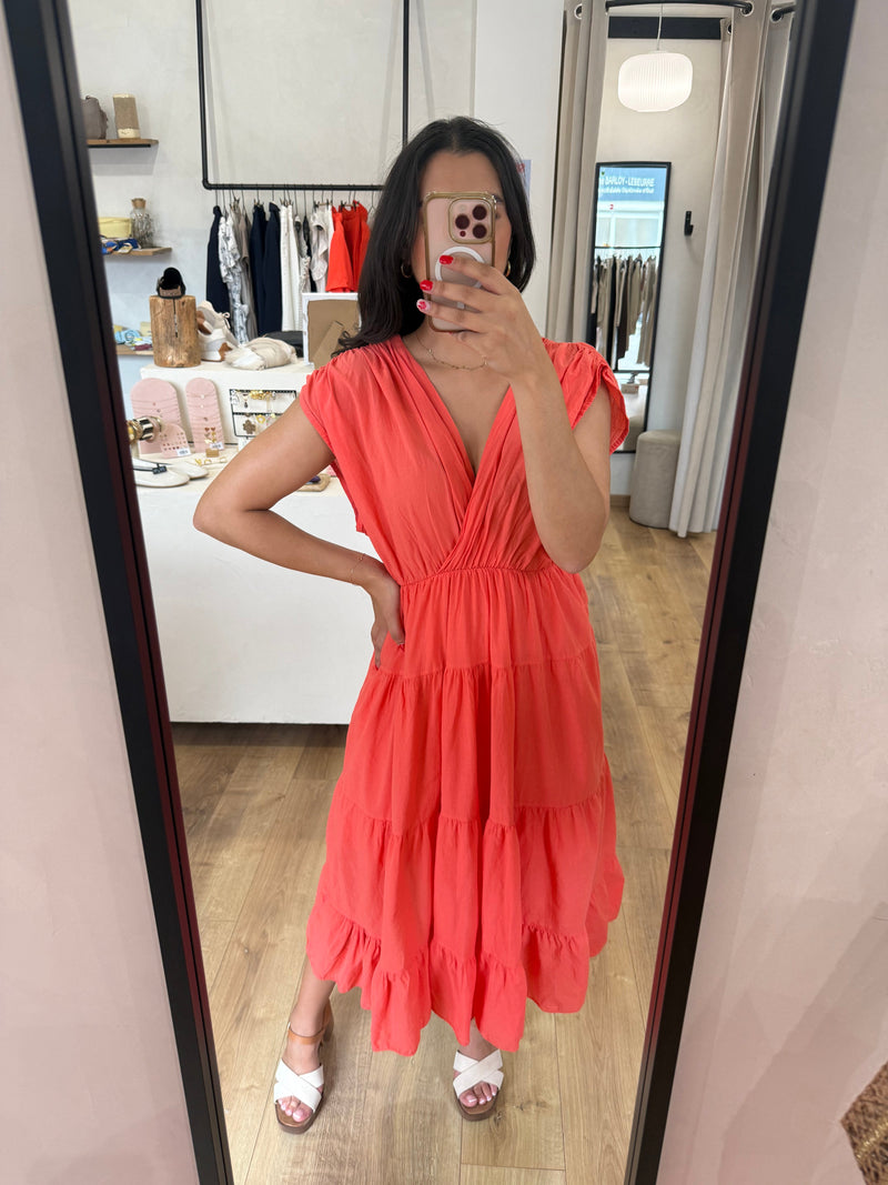 Les 10 indispensables d’un dressing féminin