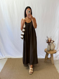 Robe longue gaze marron - Vic