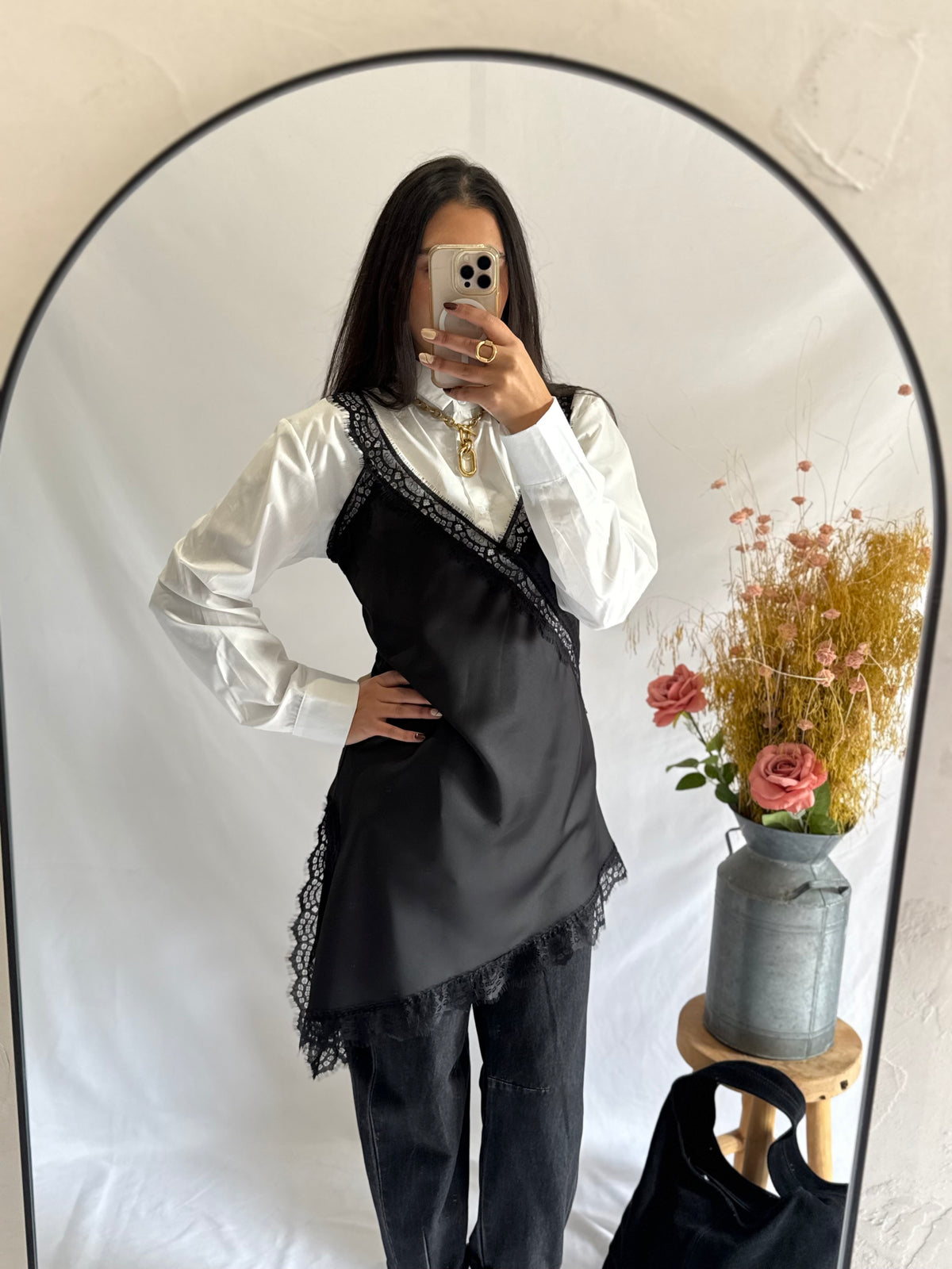 Robe noir dentelle - Iruis