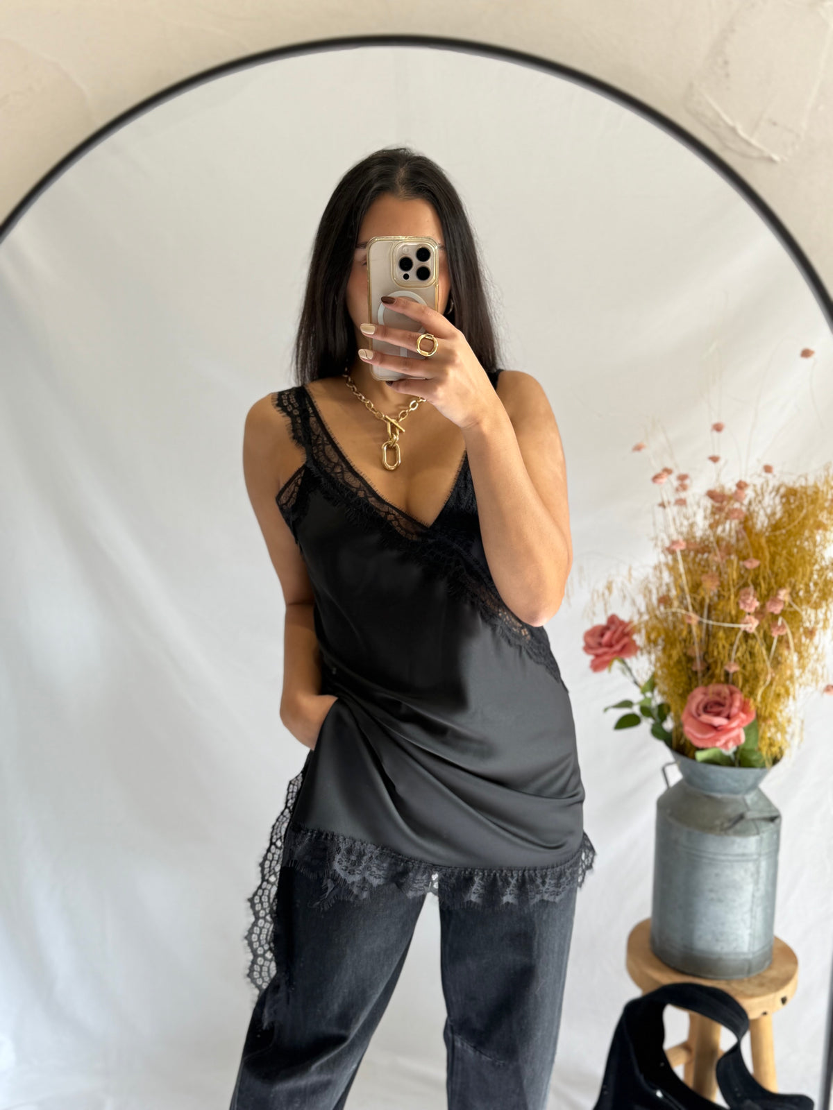 Robe noir dentelle - Iruis