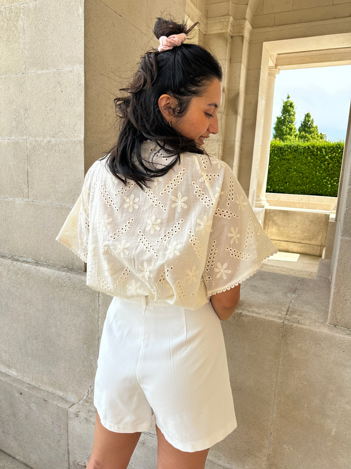 Blouse broderie beige - Pauline