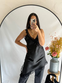 Robe noir dentelle - Iruis