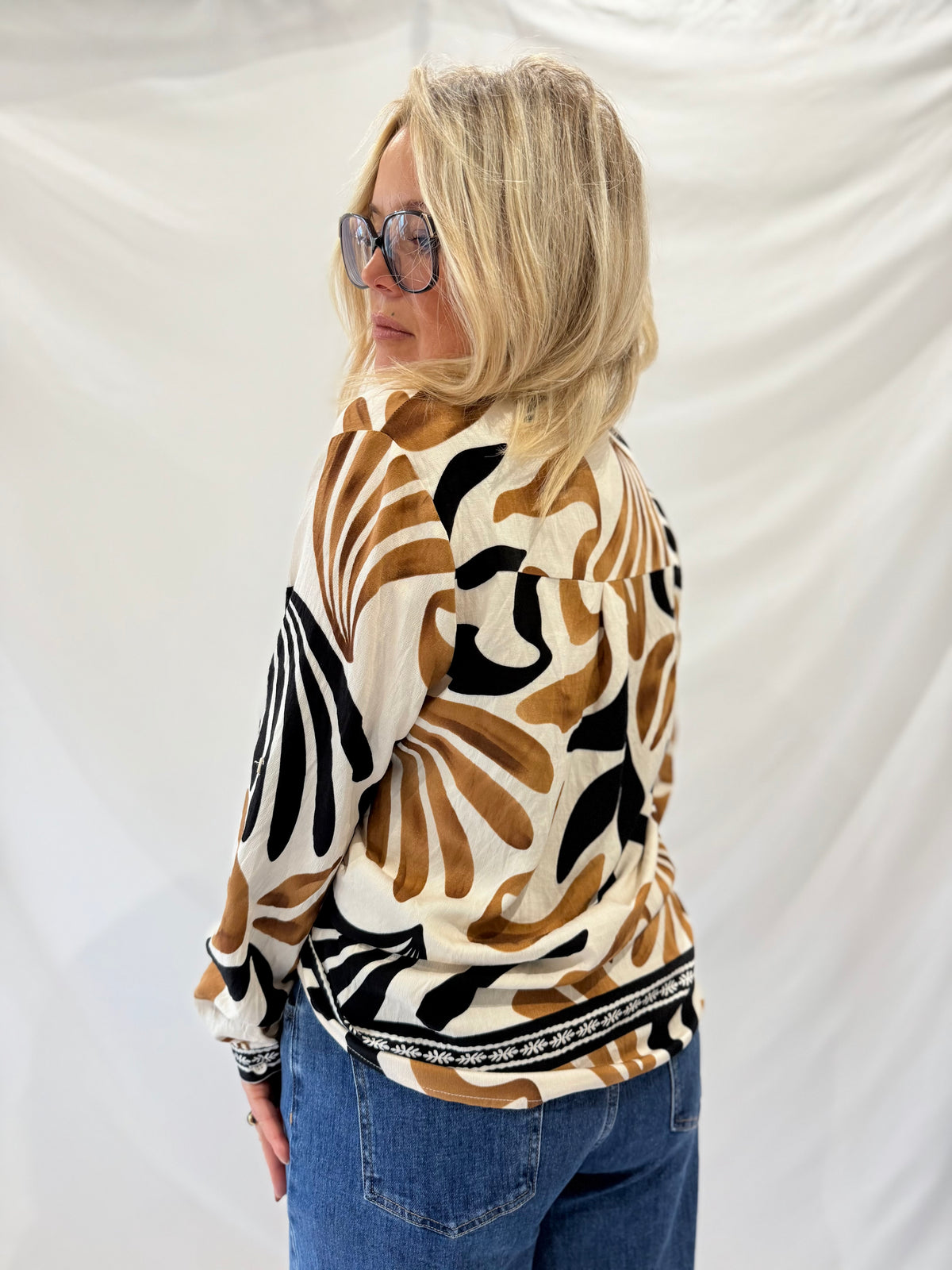 Blouse motifs Camel GT - Ema
