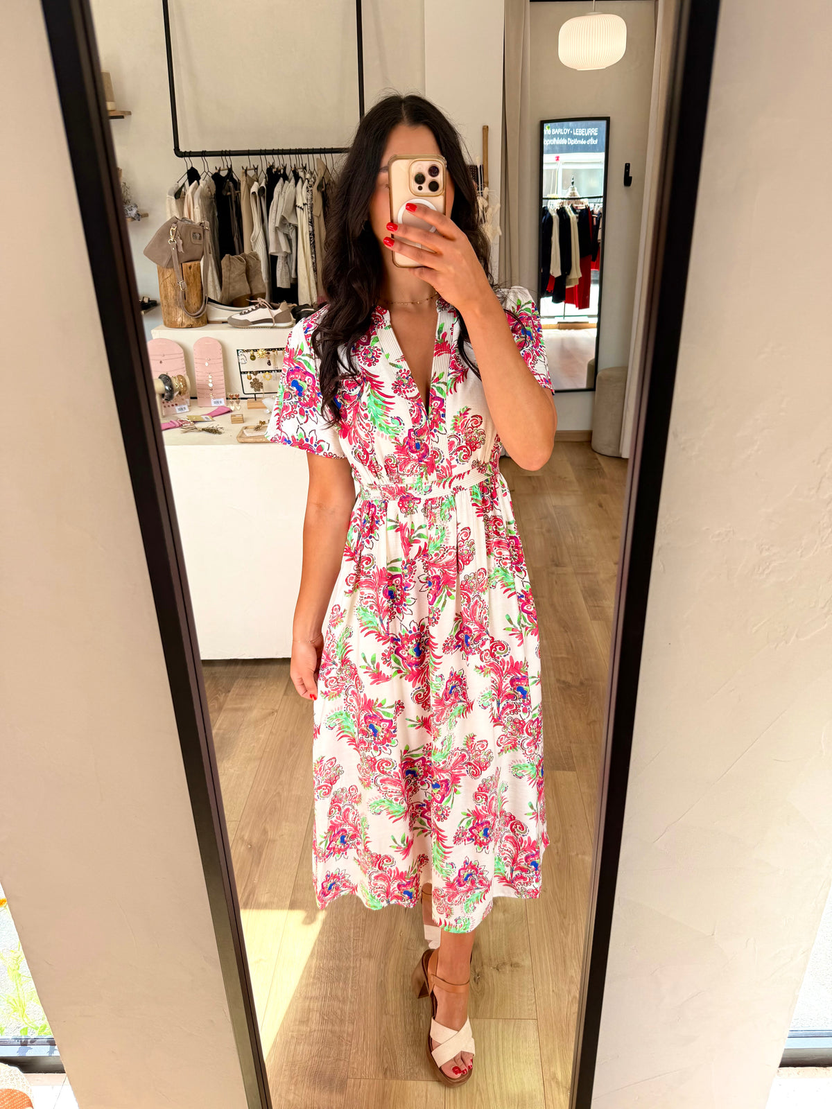 Robe motifs - Sarah