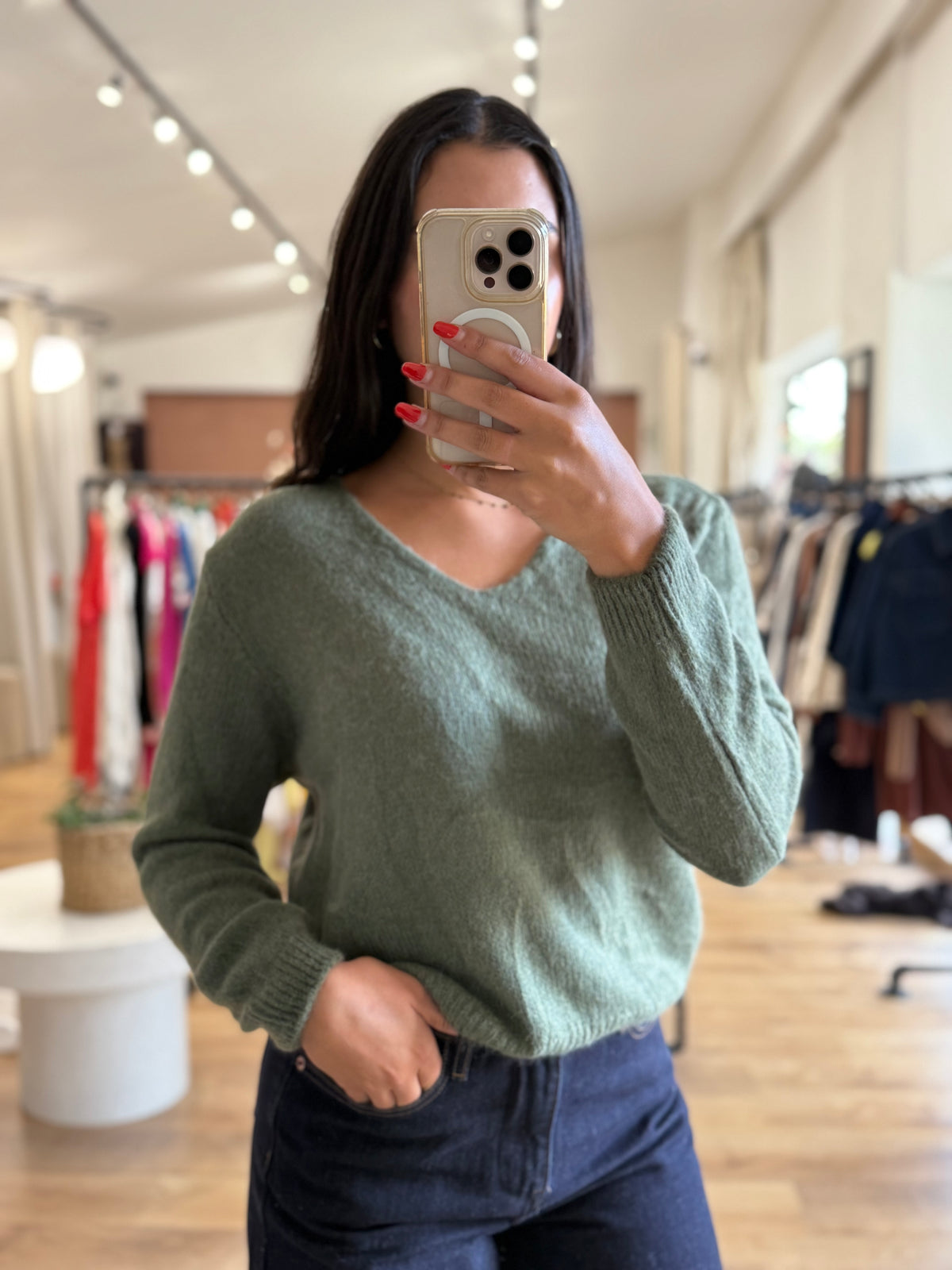 Pull Kaki - Nina