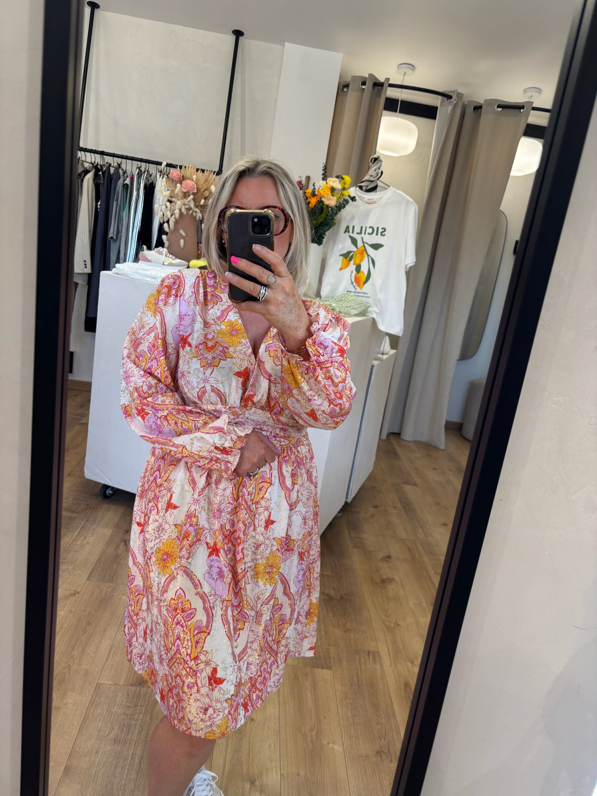 Robe Motifs Rose - Mathias