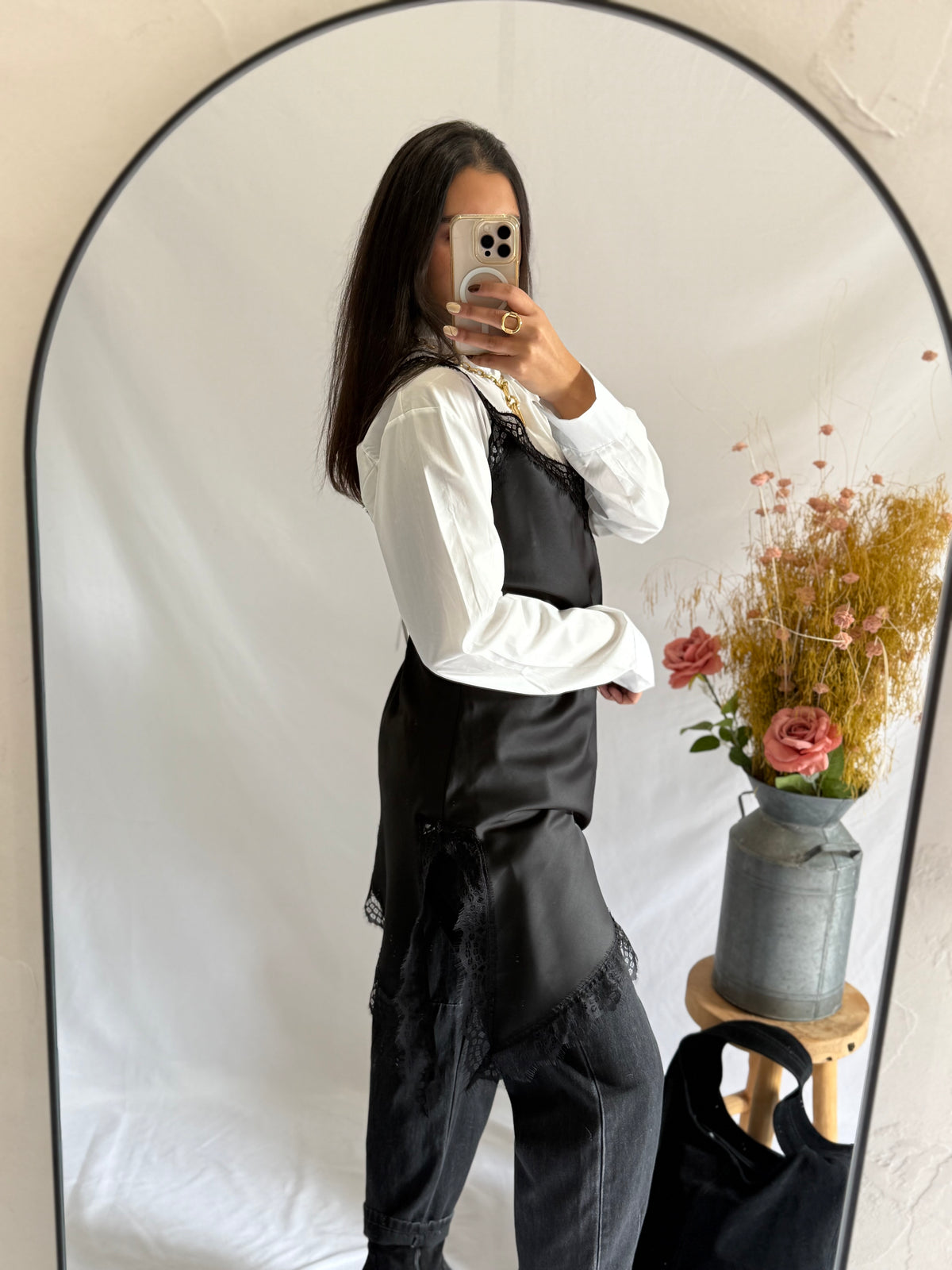 Robe noir dentelle - Iruis