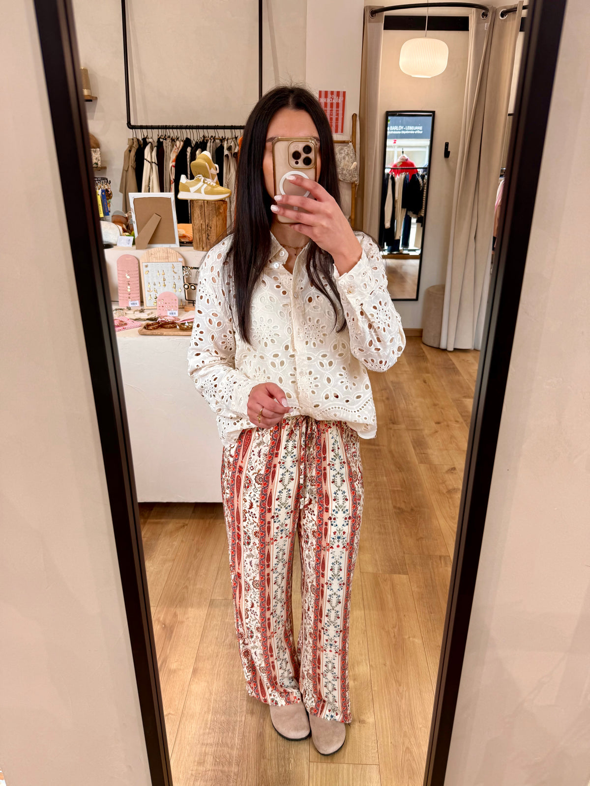 Blouse broderie beige - Alma
