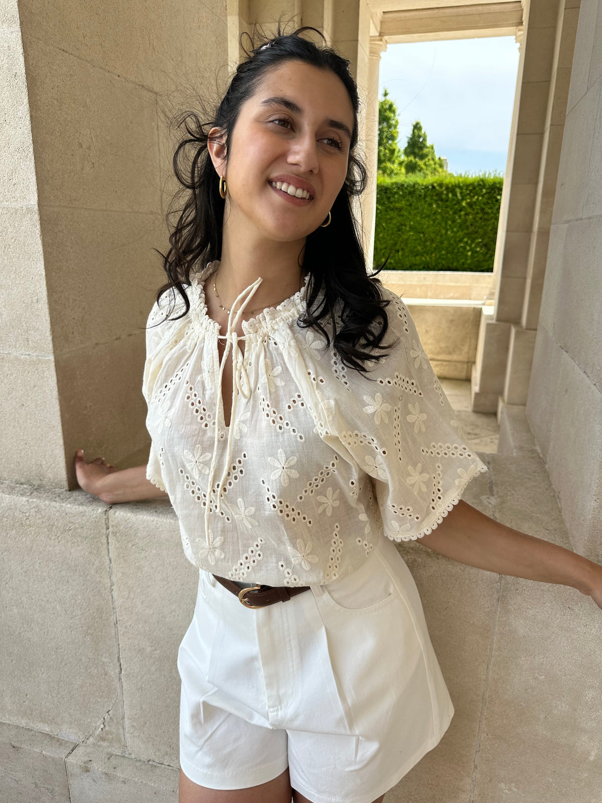 Blouse broderie beige - Pauline