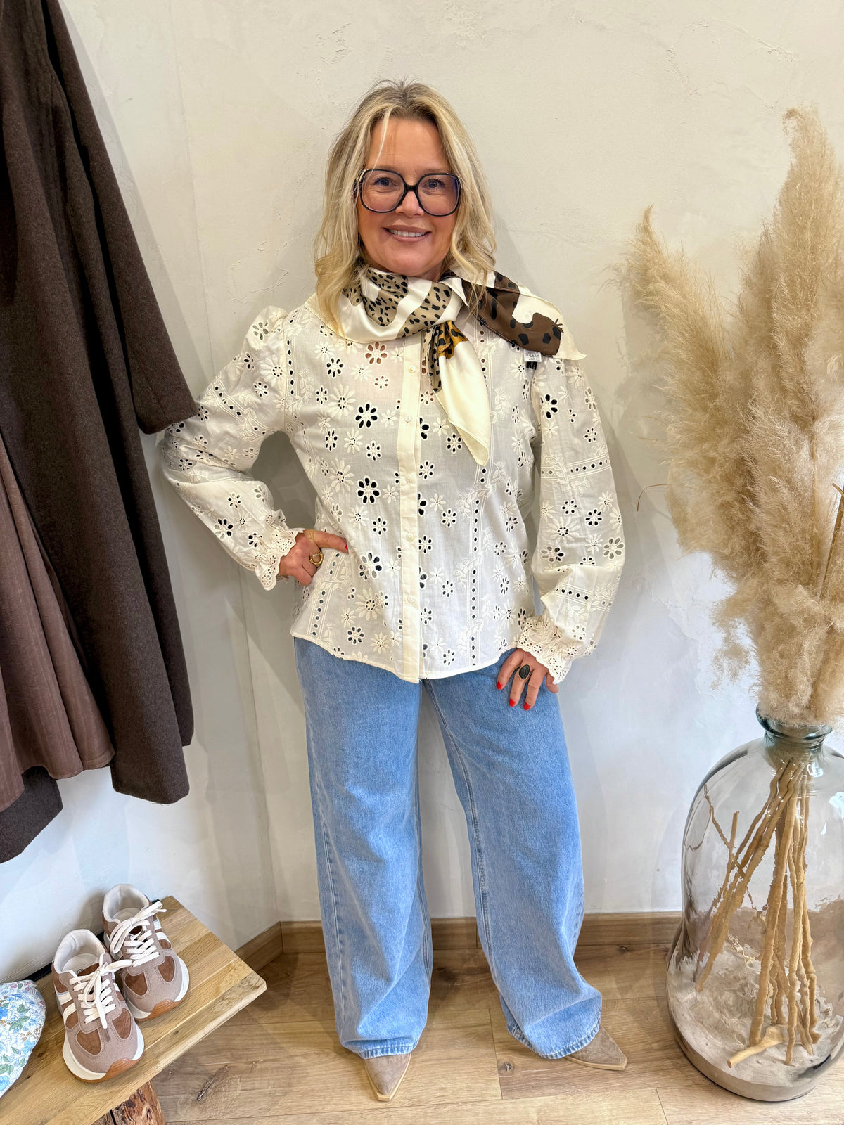 Blouse GT beige broderie - Inoa