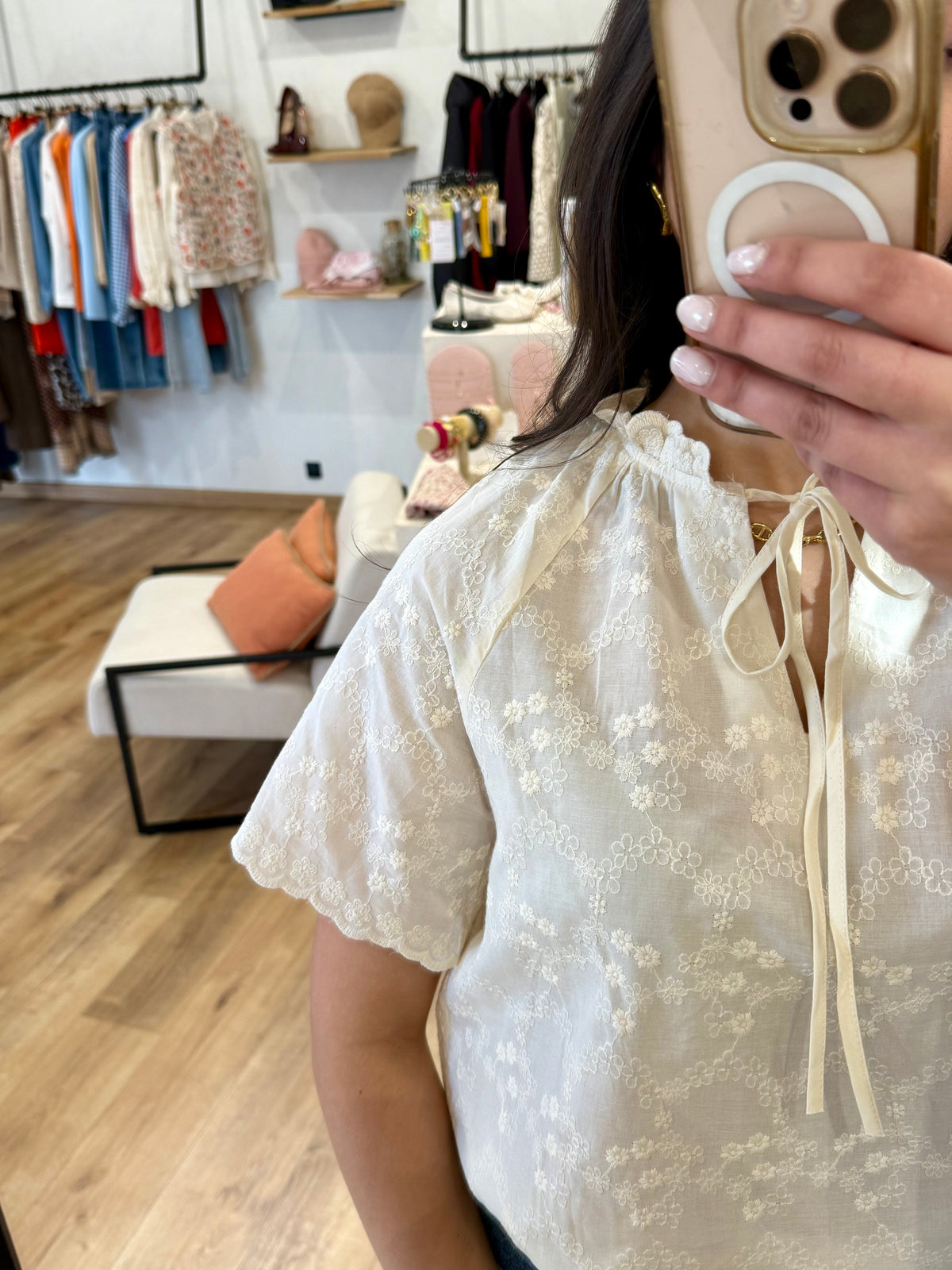 Blouse broderie beige - Camille