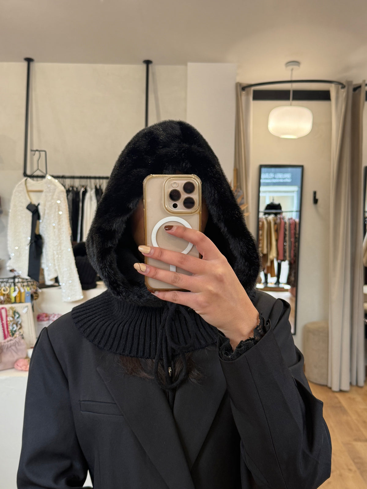 Cagoule fourrure - noir