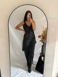 Robe noir dentelle - Iruis