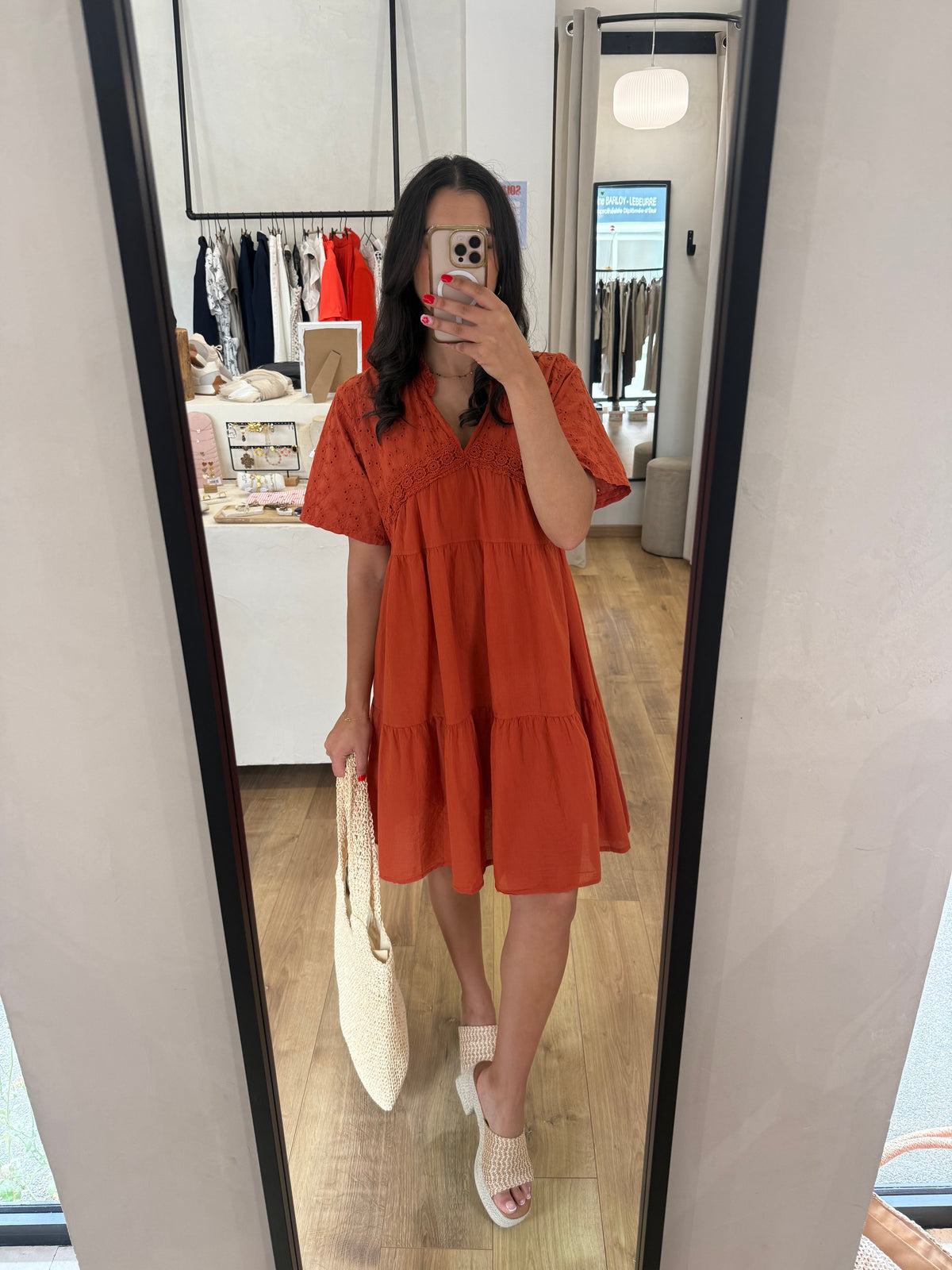 Robe broderie - pia