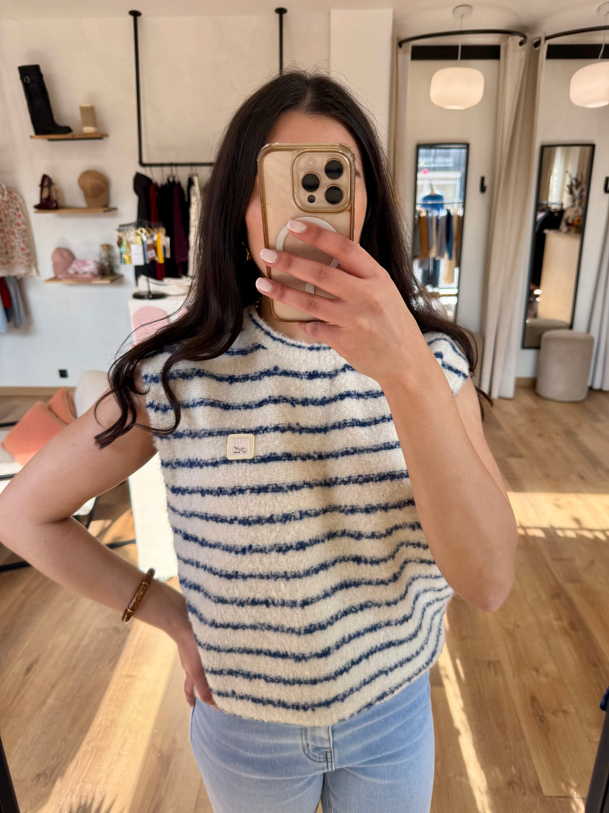 Haut bleu marine - Adele