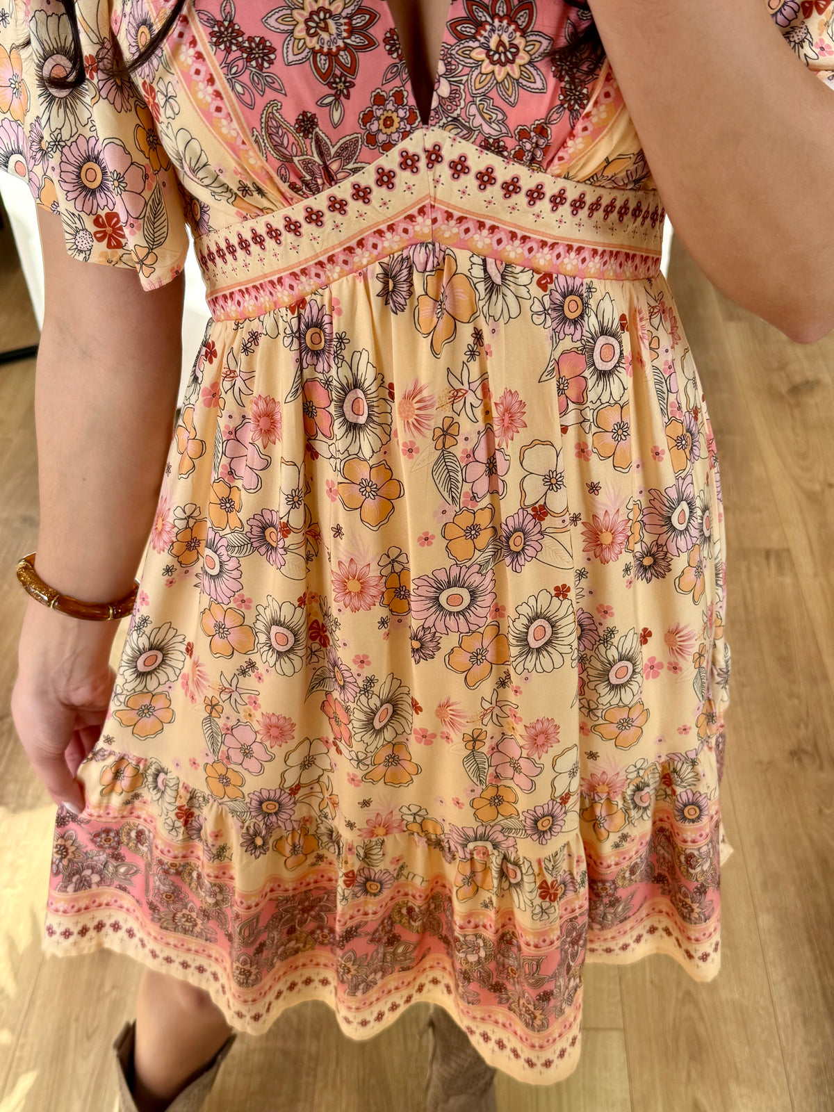 Robe motifs - Victoria