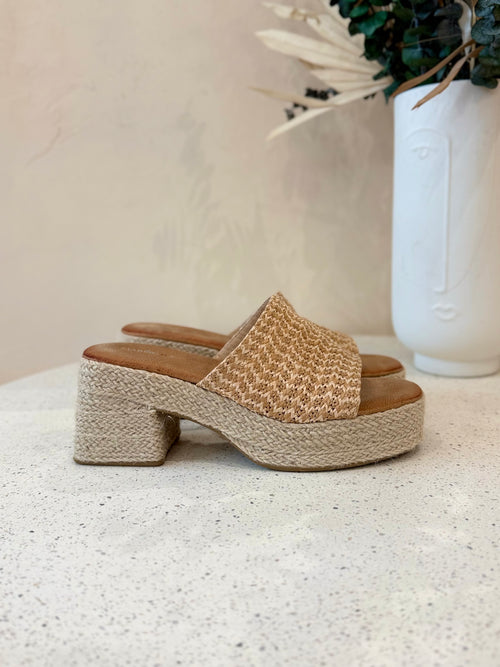 chaussure estivale d'été semelle compensé