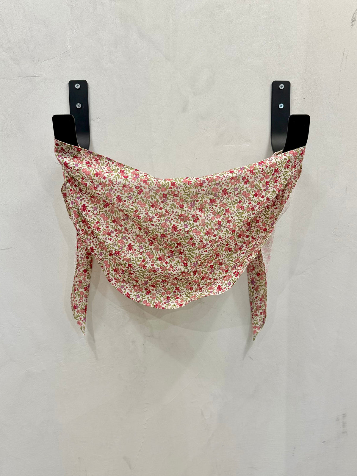 Triangle fleurie - Rose